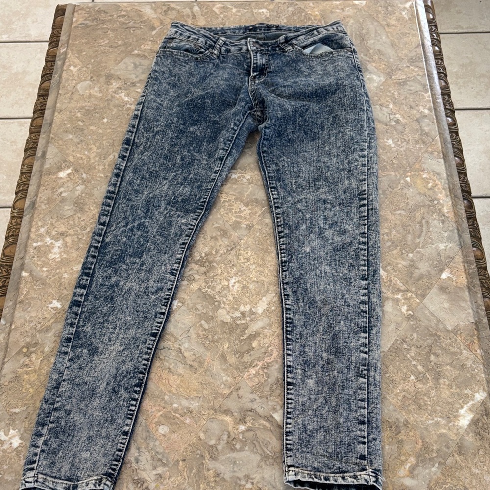 Classic Blue Acid Wash Skinny Jeans